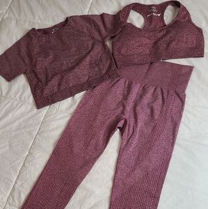 Three pieces seamless sport set